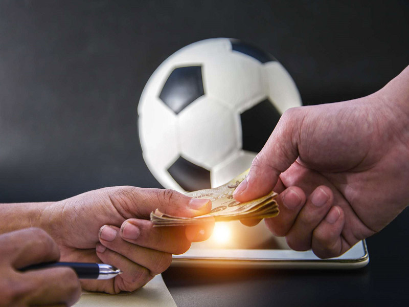 Learn about Parlay betting in football