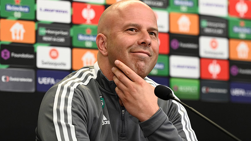 Arne Slot - The youngest football coach