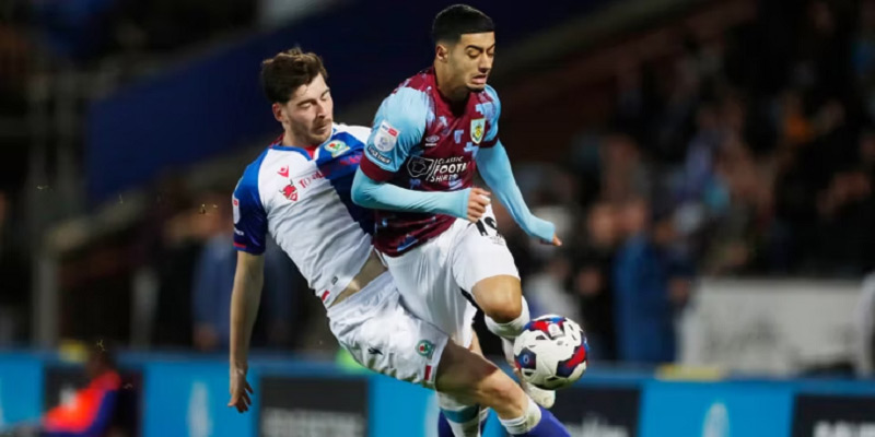 Blackburn Rovers vs Burnley - Biggest english football rivalries