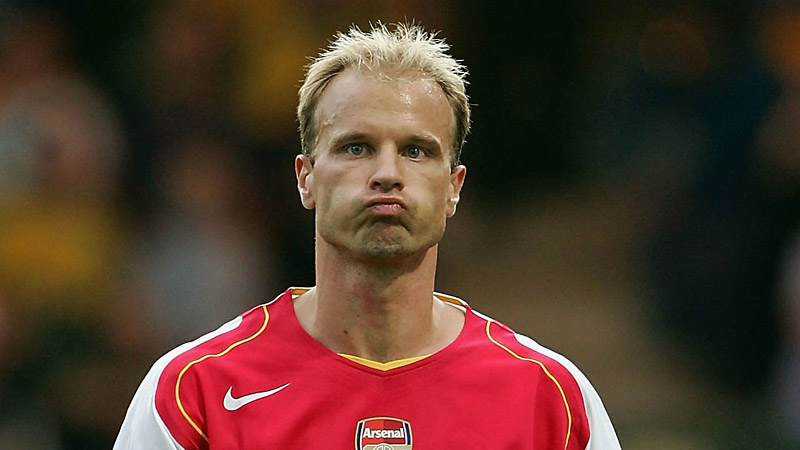 Dennis Bergkamp - Skinny football player