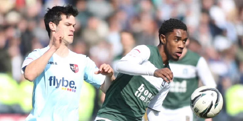 Exeter City vs Plymouth Argyle - Best english football rivalries