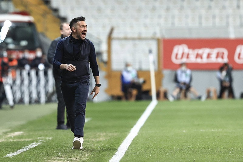 Francesco Farioli - Youngest football coach