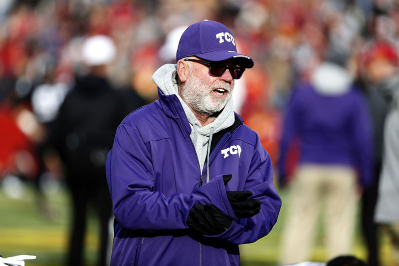 Jerry Kill - Lowest paid college football coach