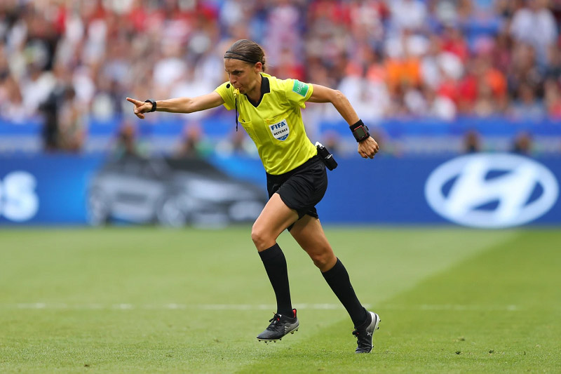 Stéphanie Frappar - Most beautiful female football referee