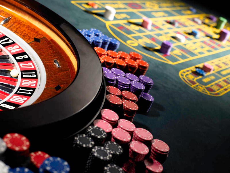 What is money line bet?