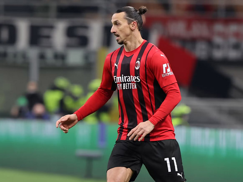 Zlatan Ibrahimovic - Best striker in the world