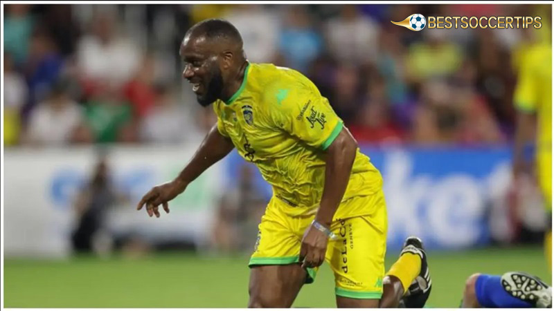 Best nigerian soccer players: Jay Jay Okocha