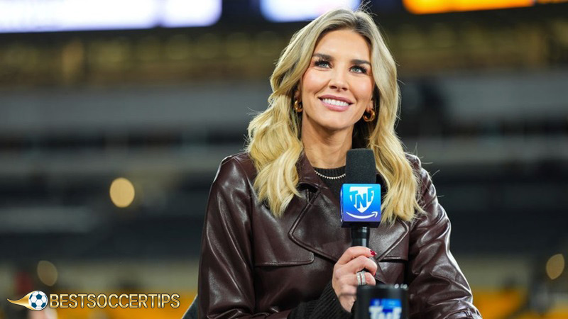 Famous female sports reporters: Charissa Thompson