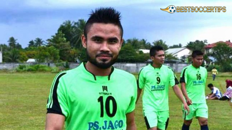 Players who died playing football: Akli Fairuz