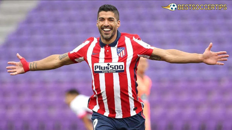 Footballers who came from poverty: Luis Suárez