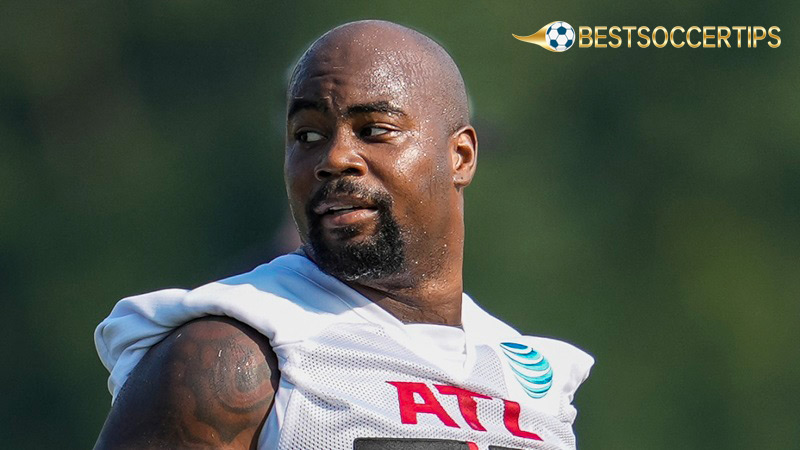 Fantasy football underrated players: Mike Davis (Free Agent)
