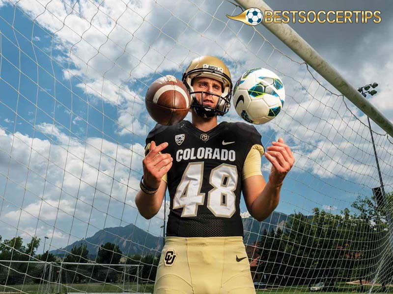 Oldest college football players: James Stefanou