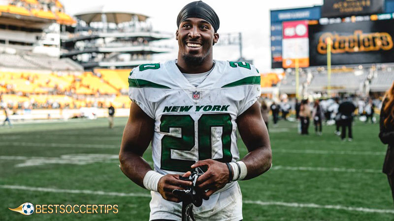 Fantasy football overrated players: Breece Hall, RB, New York Jets (ADP 35.8, RB14)