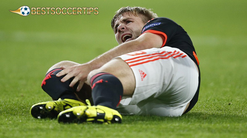 The worst injuries in football: David Busst