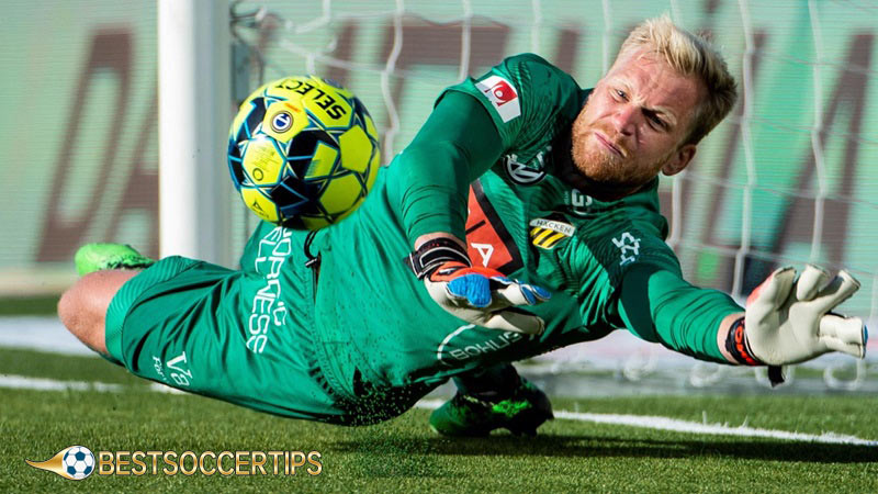 World's worst goalkeeper: Peter Abrahamsson