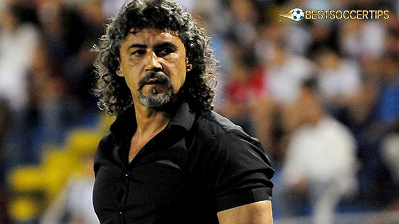 Best Colombian soccer player: Leonel Alvarez