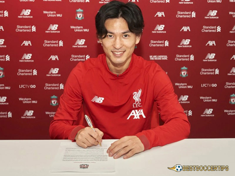 Best Japan football player: Takumi Minamino