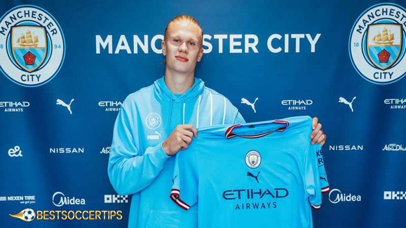 Best under 25 soccer players: Erling Haaland (Manchester City)