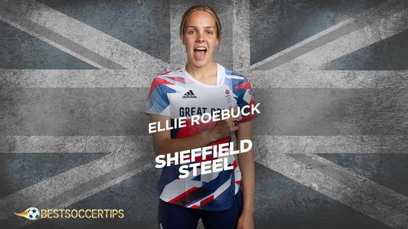 Best women's goalkeeper in the world: Ellie Roebuck