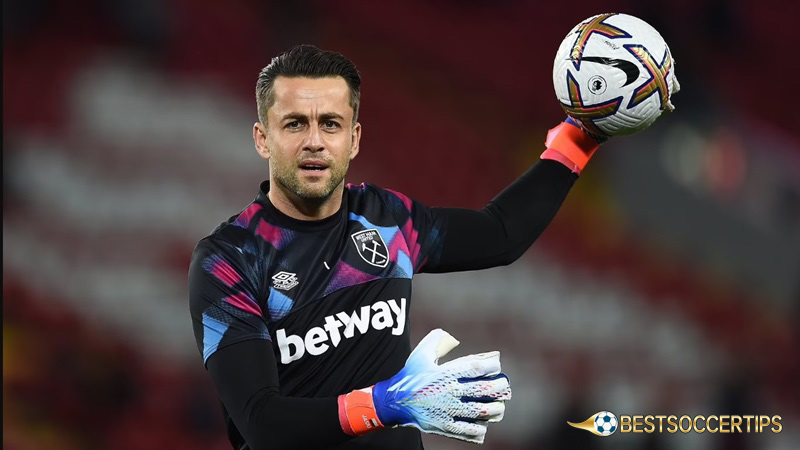 Oldest Premier League players: Lukasz Fabianski - 38 years old