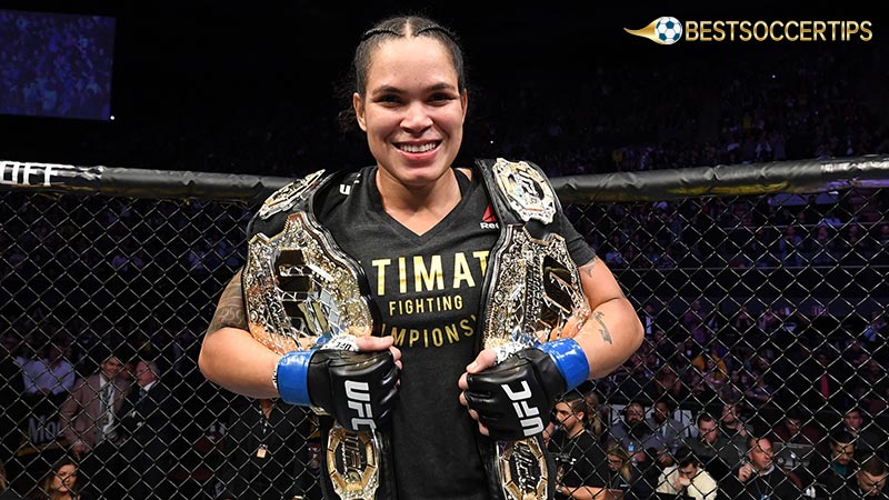 Best UFC player: Amanda Nunes