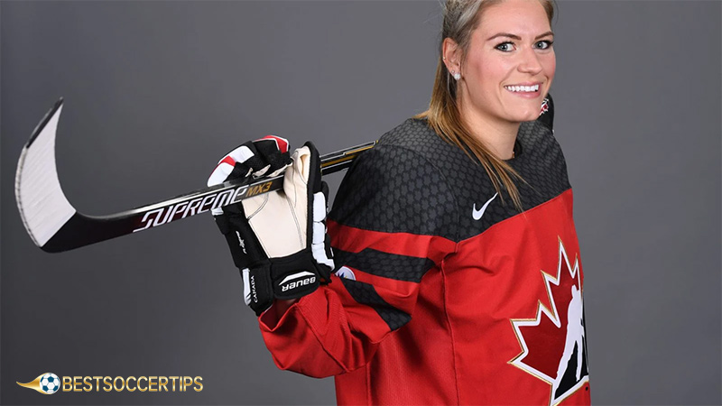 Best women's hockey players: Natalie Spooner