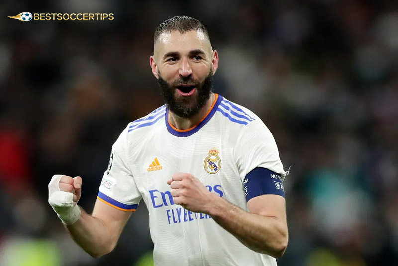 Karim Benzema - Most right footed goals