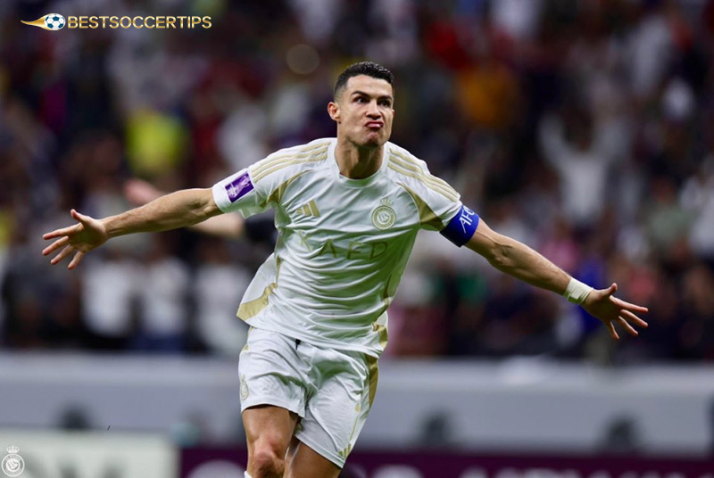 Cristiano Ronaldo - Most transferred player in football