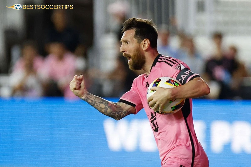 Lionel Messi - Richest football player in the world