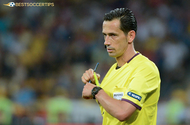 Pedro Proenca - The best soccer referee in the world