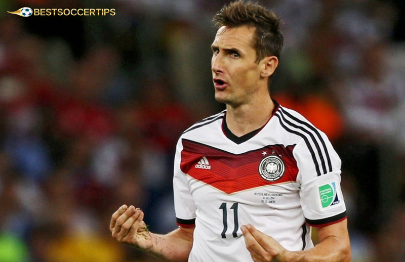 Who has the most goals in the World Cup - Miroslav Klose