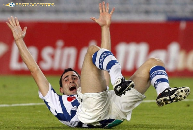 Who is the most injured football player - Inigo Diaz de Cerio