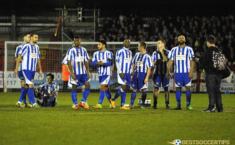 Worcester 13-14 Scunthorpe - Longest penalty shootout in football history
