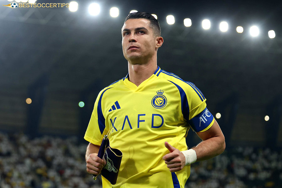 Find out what if Ronaldo joined Barcelona