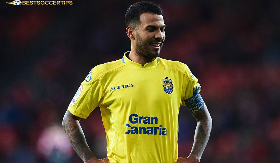 Jonathan Viera - Creative spark, often changing the game with extraordinary moves