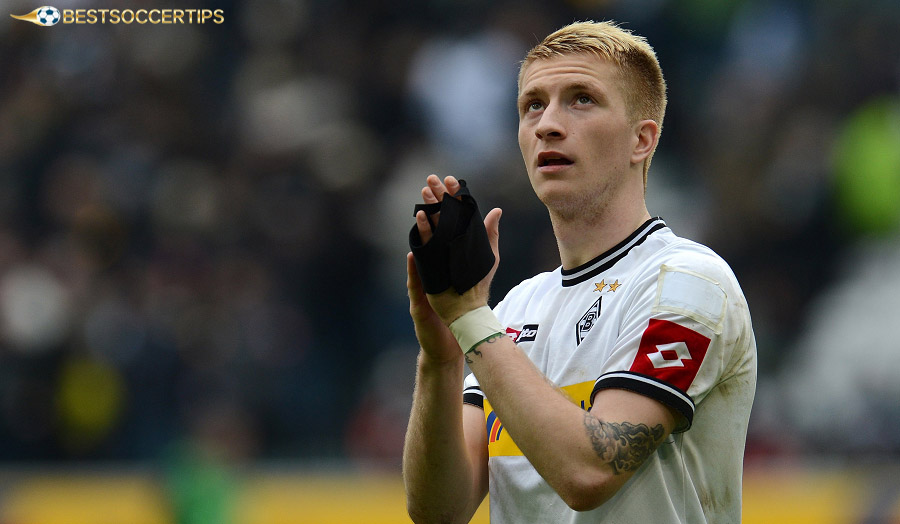 New generation icon, Reus helps team win Champions League ticket with brilliant performance